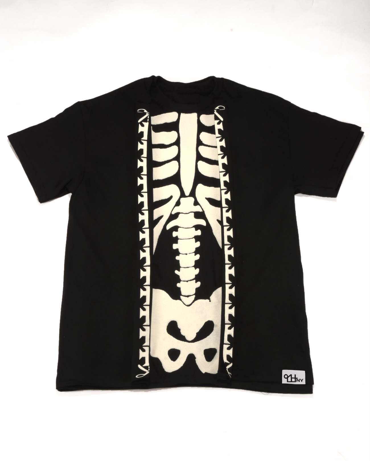 The Cut Shirt : Black Tee